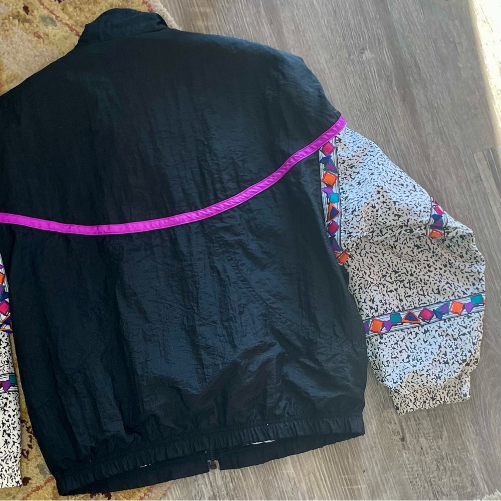 SOLD Vintage 1990s HEAD Abstract Cotton Lined Nylon Windbreaker Jacket Size M - Picture 13 of 14